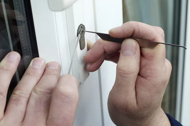 Brooklyn Locksmith Store   Brooklyn, OH 216-654-9373